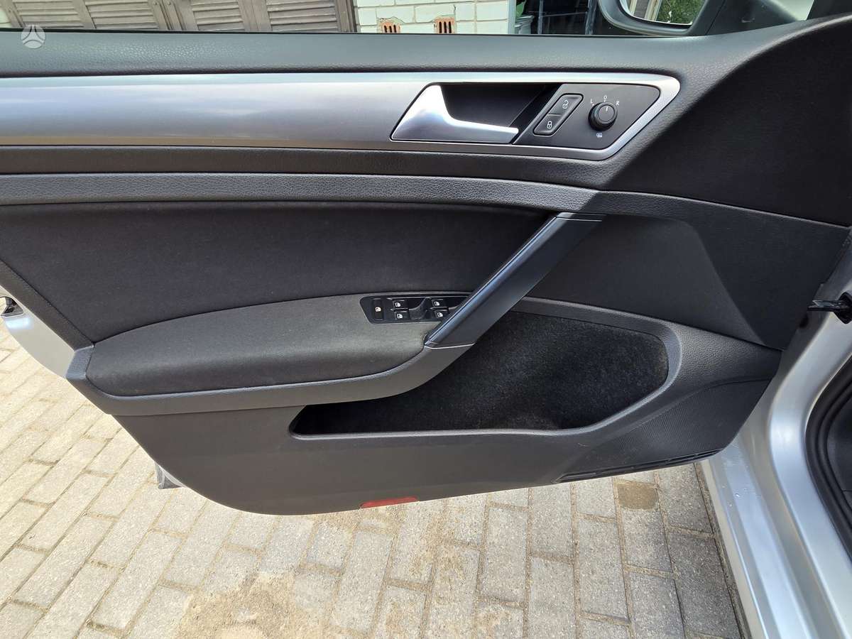 Volkswagen Golf, 1.6 l., Универсал