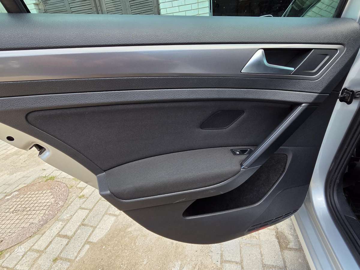 Volkswagen Golf, 1.6 l., Универсал