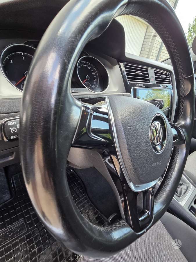 Volkswagen Golf, 1.6 l., Универсал