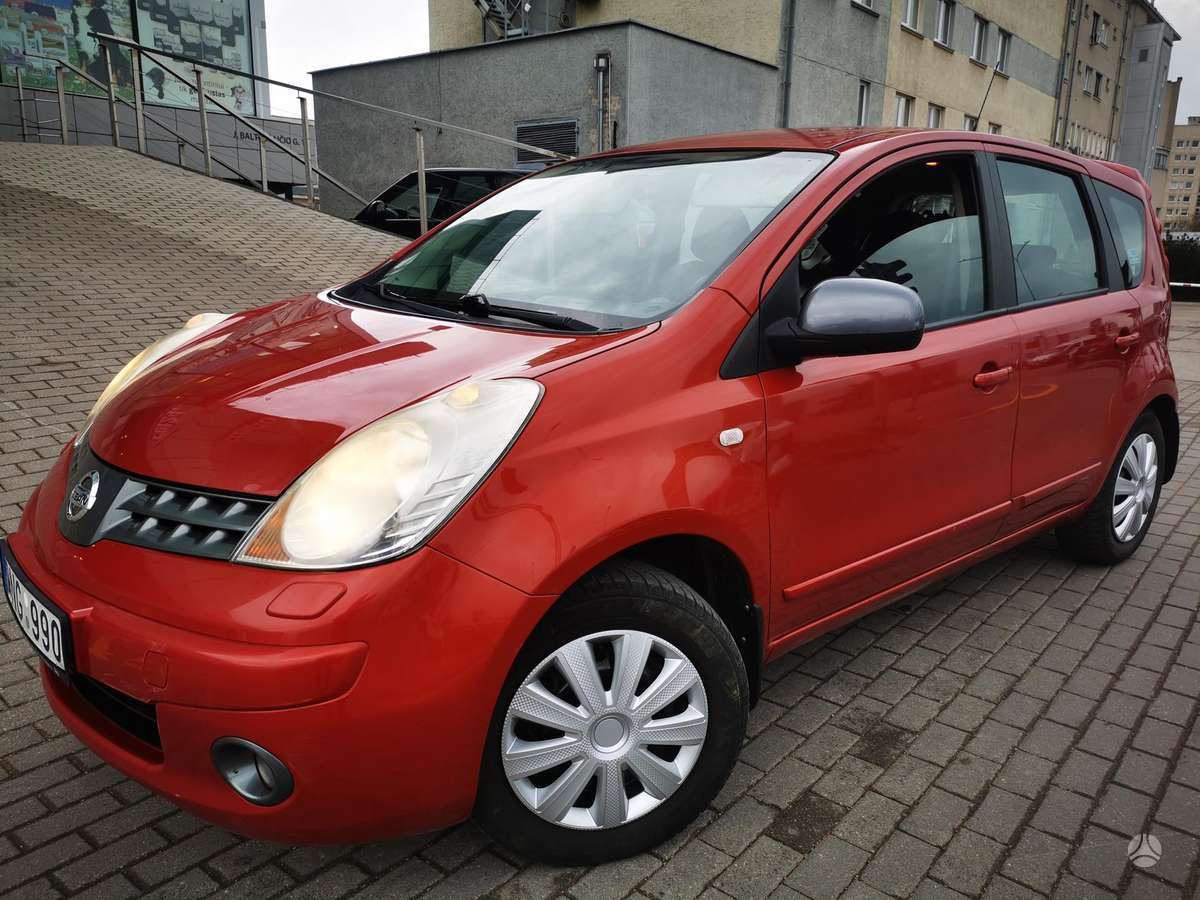 Nissan Note, 1.4 l., Хэтчбек