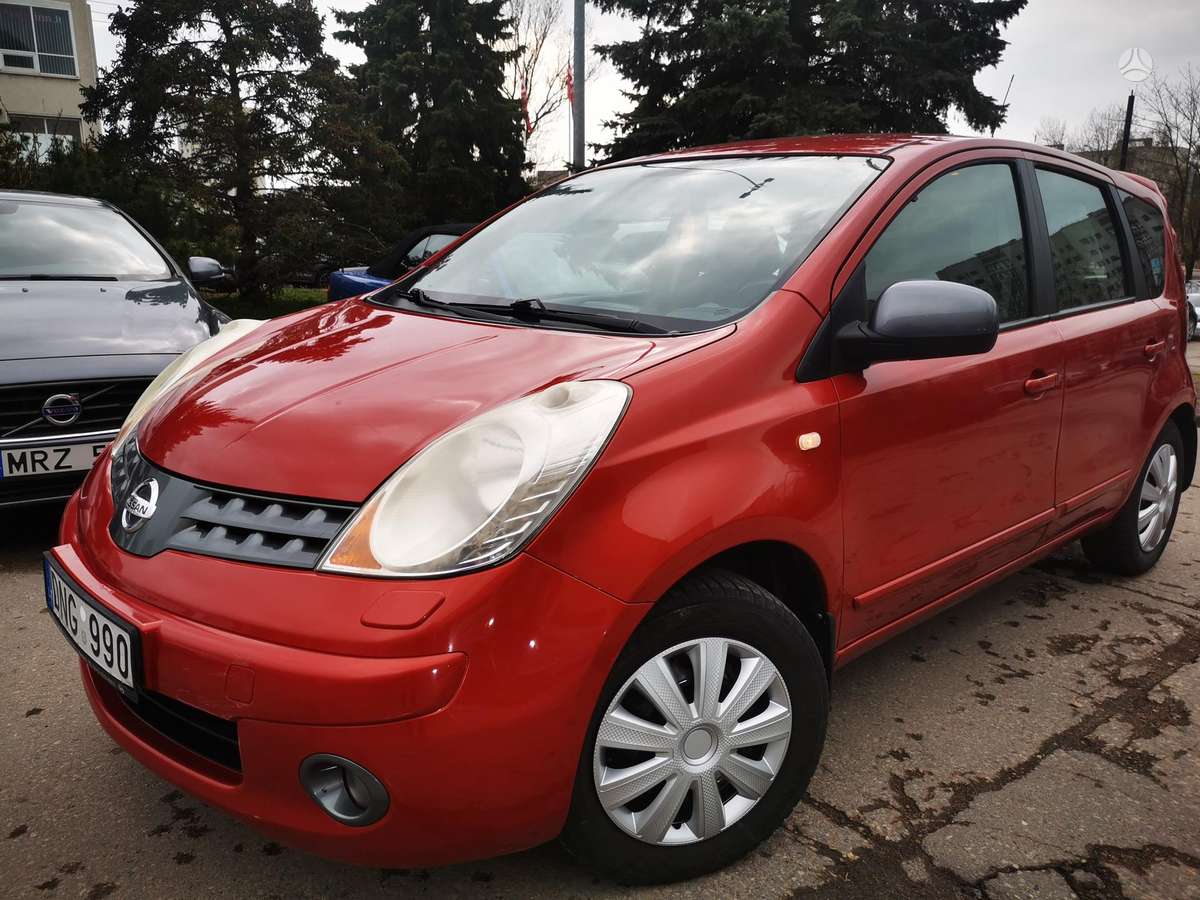Nissan Note, 1.4 l., Хэтчбек