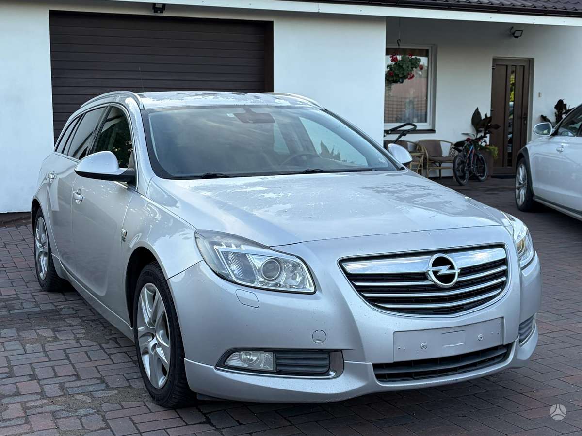 Opel Insignia, 2.0 l., Универсал