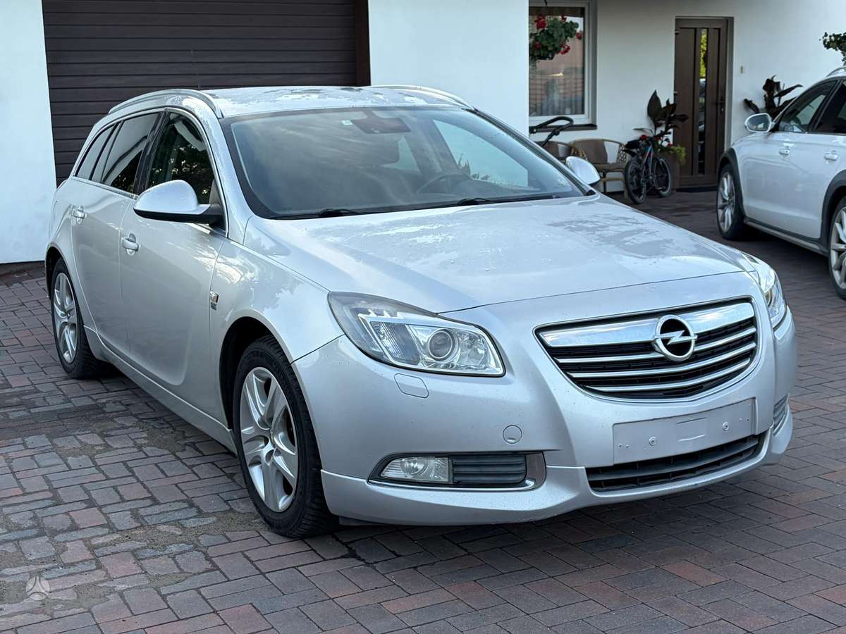 Opel Insignia, 2.0 l., Универсал