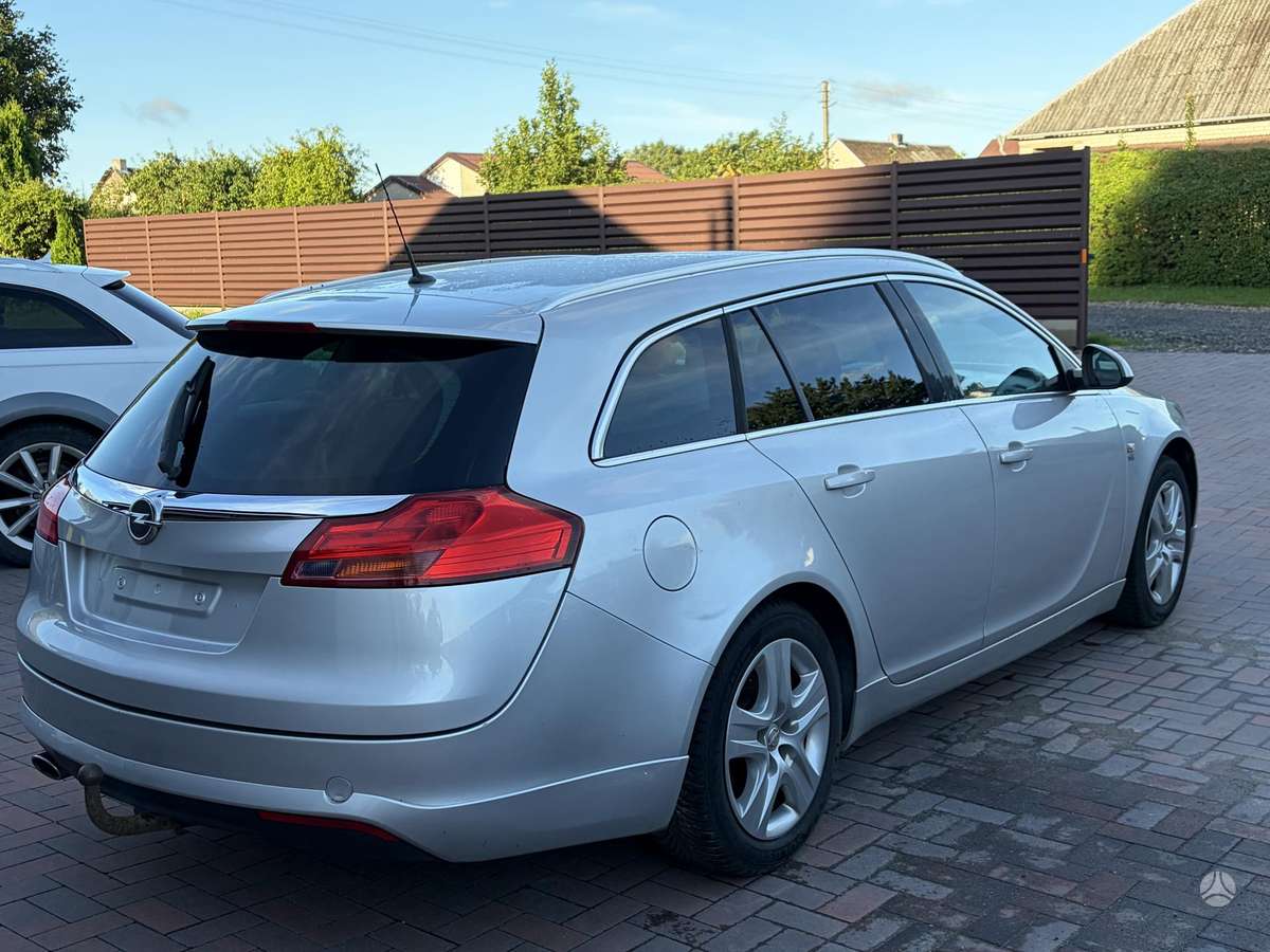 Opel Insignia, 2.0 l., Универсал