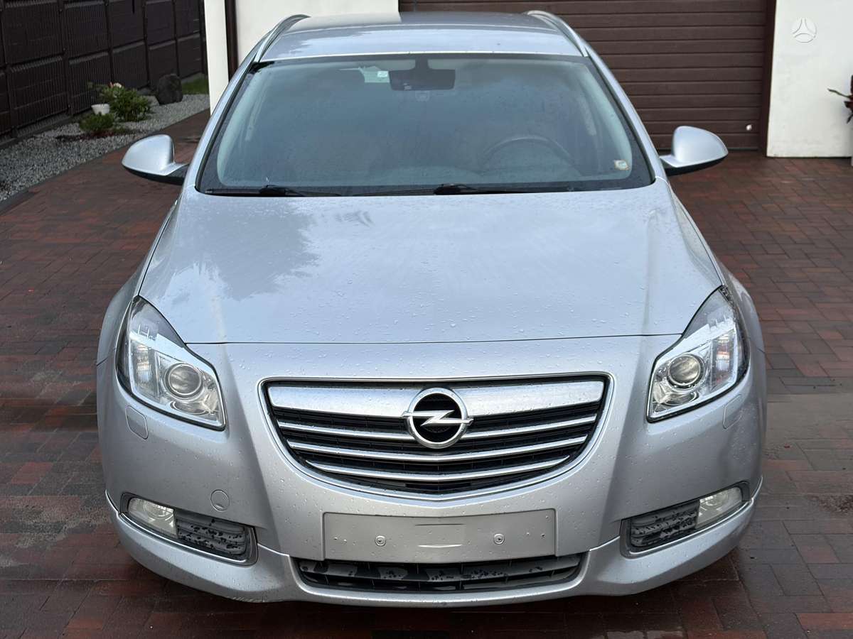 Opel Insignia, 2.0 l., Универсал