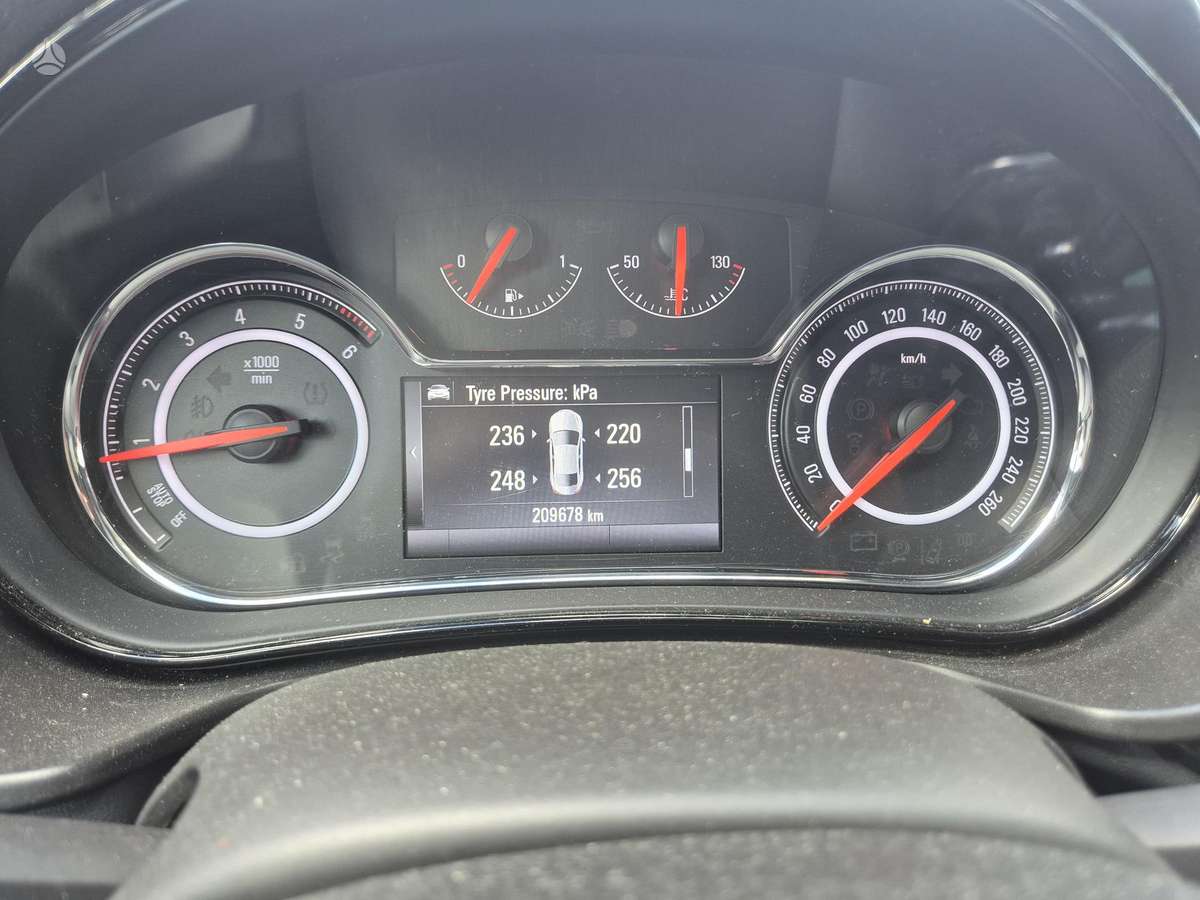 Opel Insignia, 2.0 l., universalas