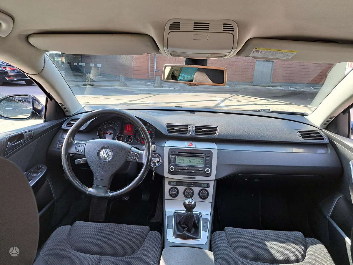 Volkswagen Passat, 2.0 l., Универсал