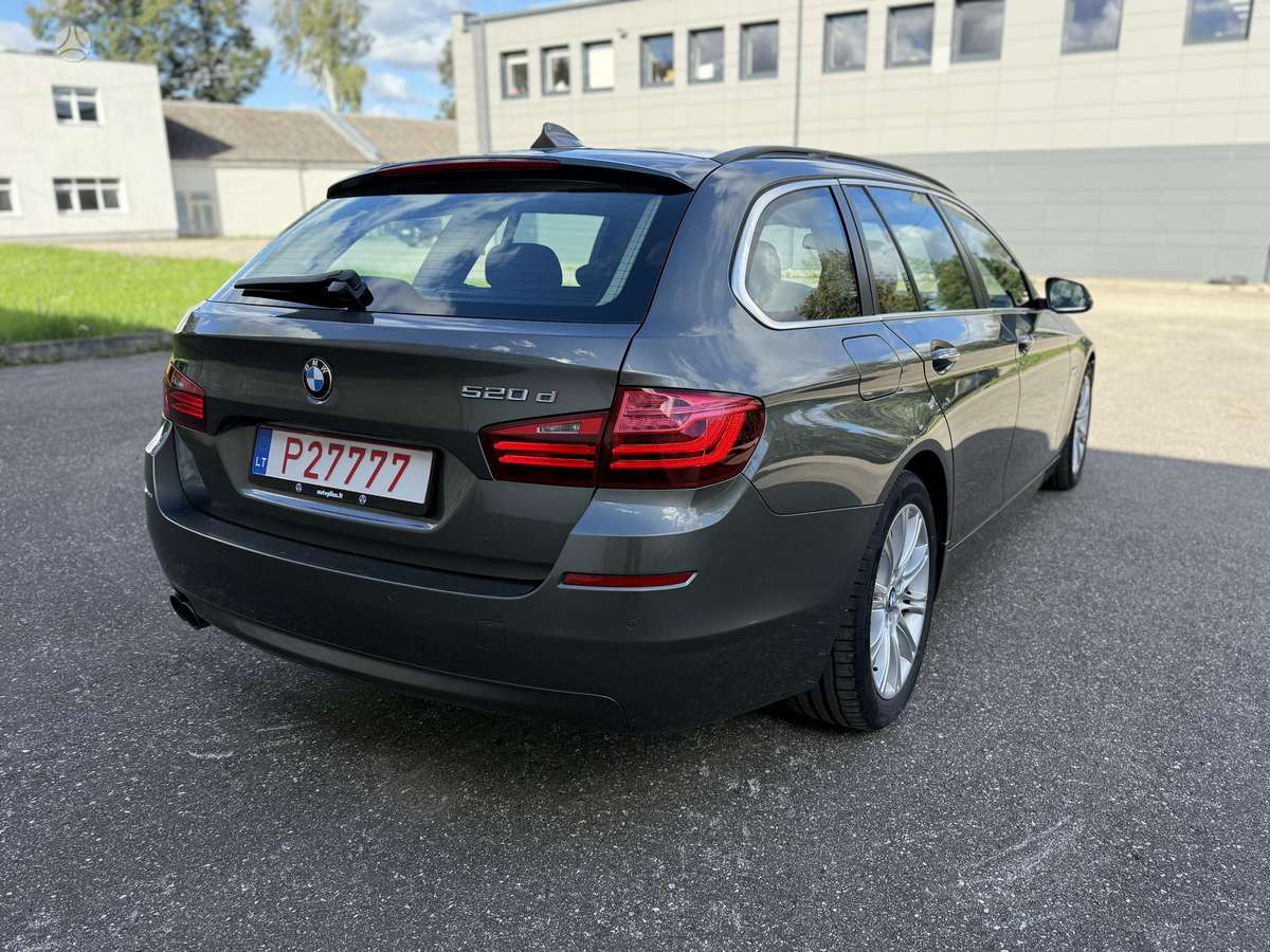 BMW 520, 2.0 l., wagon