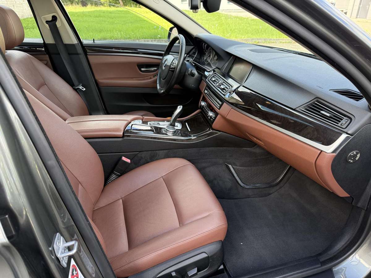 BMW 520, 2.0 l., wagon