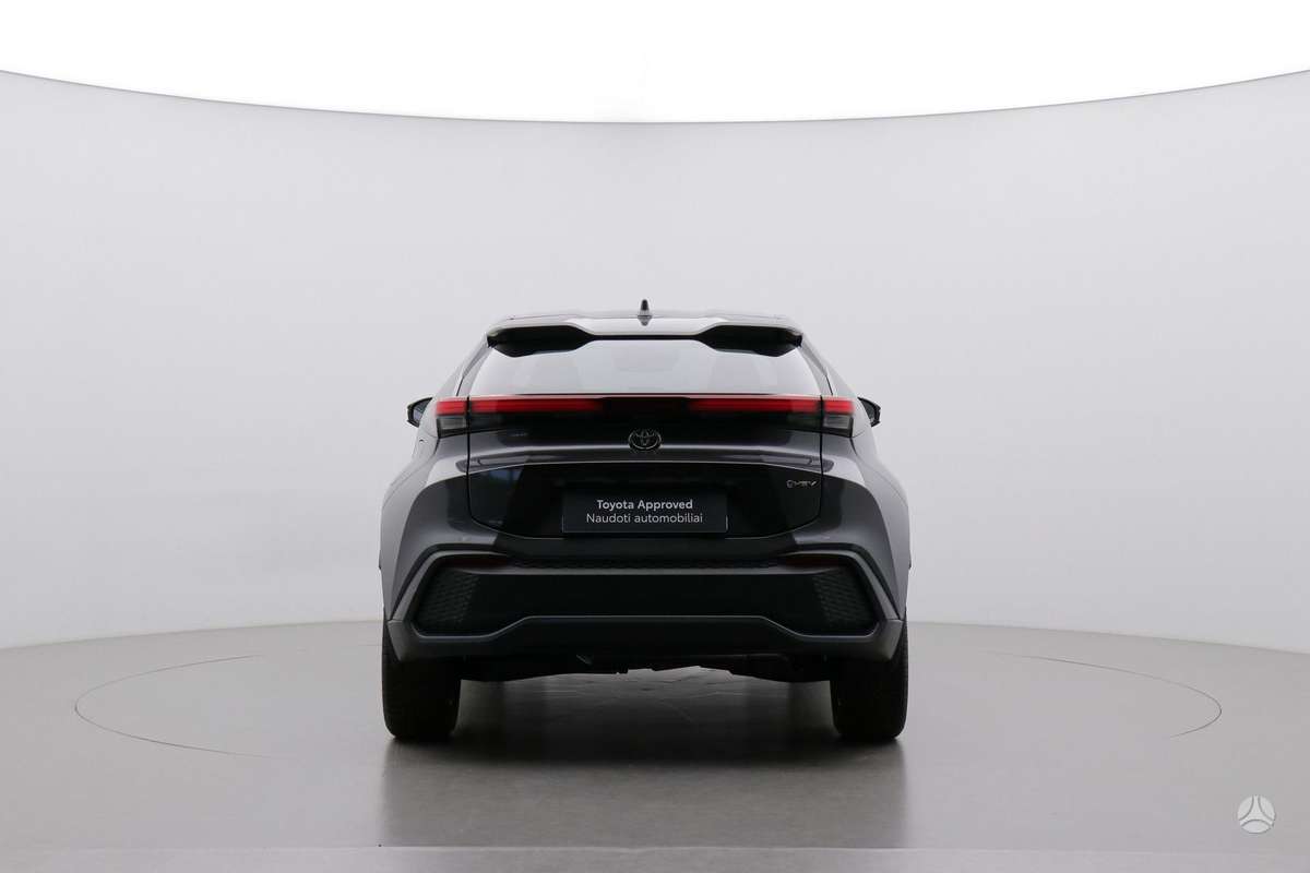 Toyota C-HR - 5