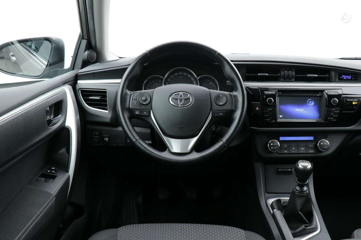 Toyota Corolla - 7