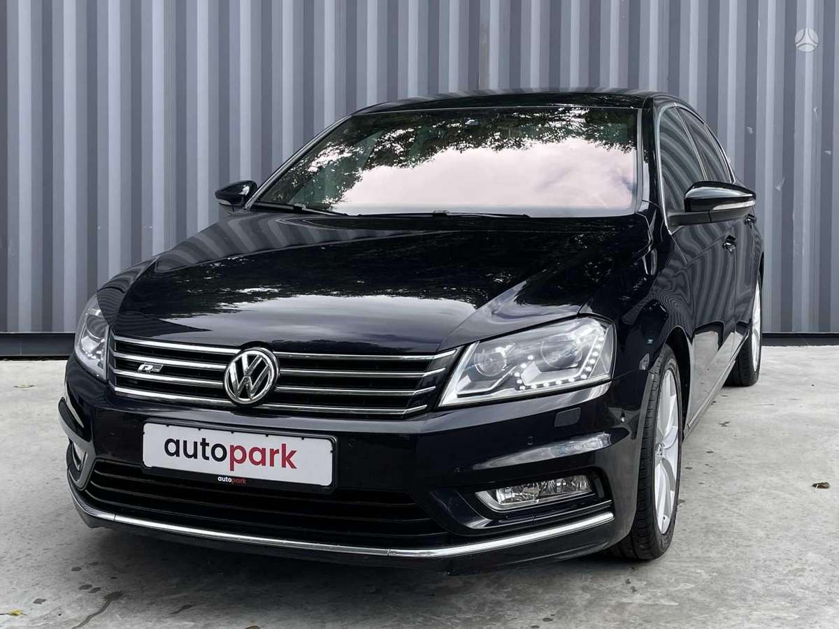 Volkswagen Passat - 2
