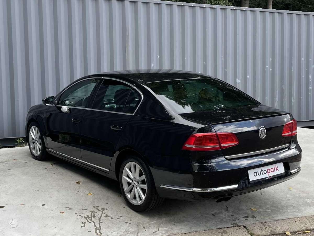 Volkswagen Passat - 5