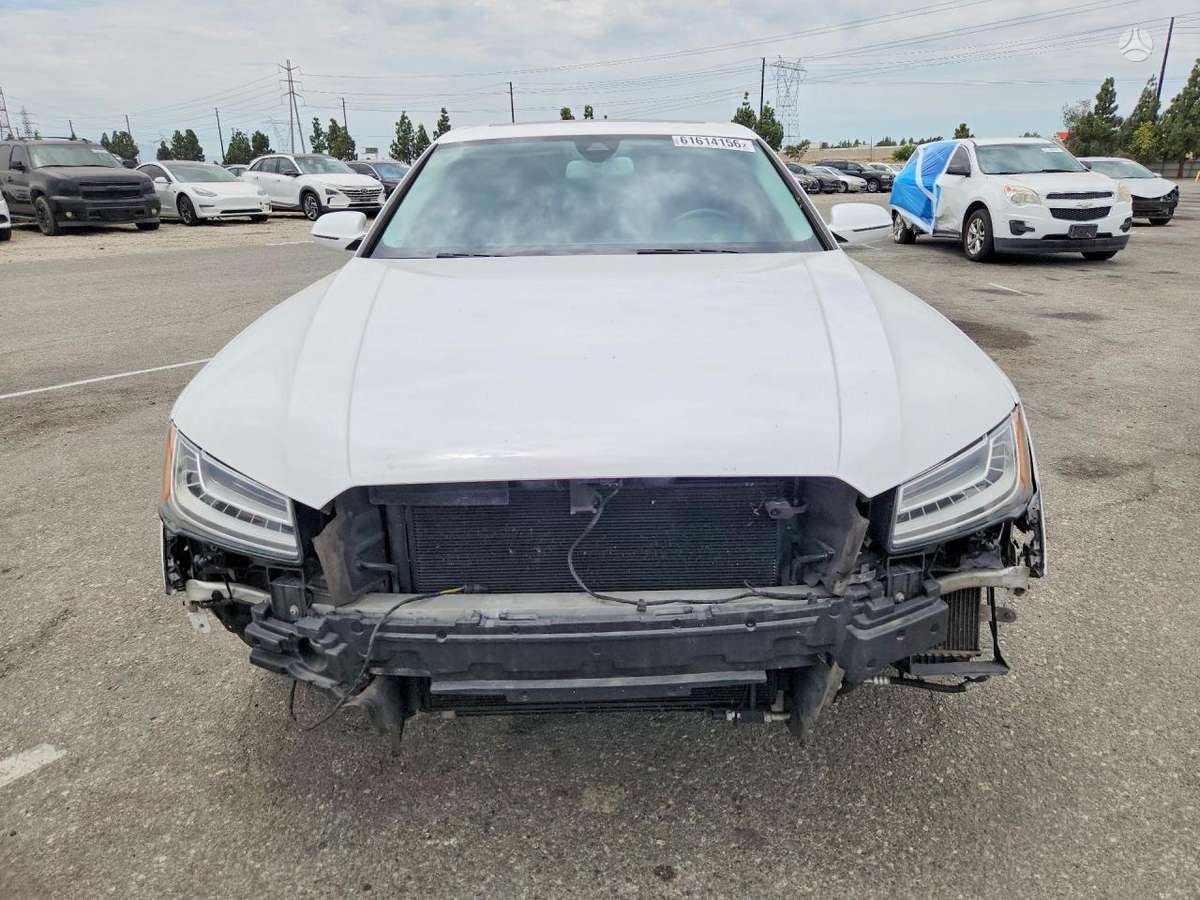 Audi A8, 3.0 l., Седан
