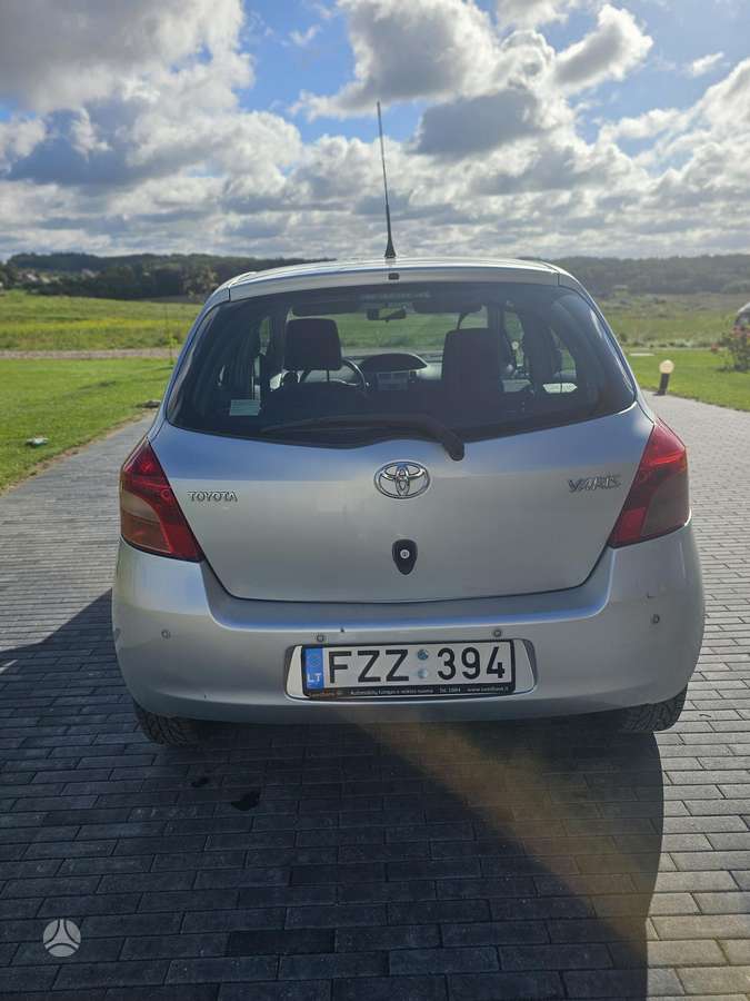 Toyota Yaris - 3