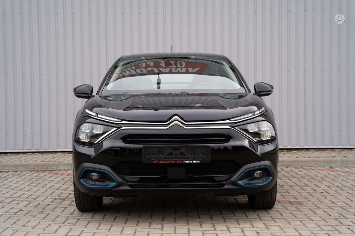 Citroen e-C4, 50 кВт·ч, Хэтчбек