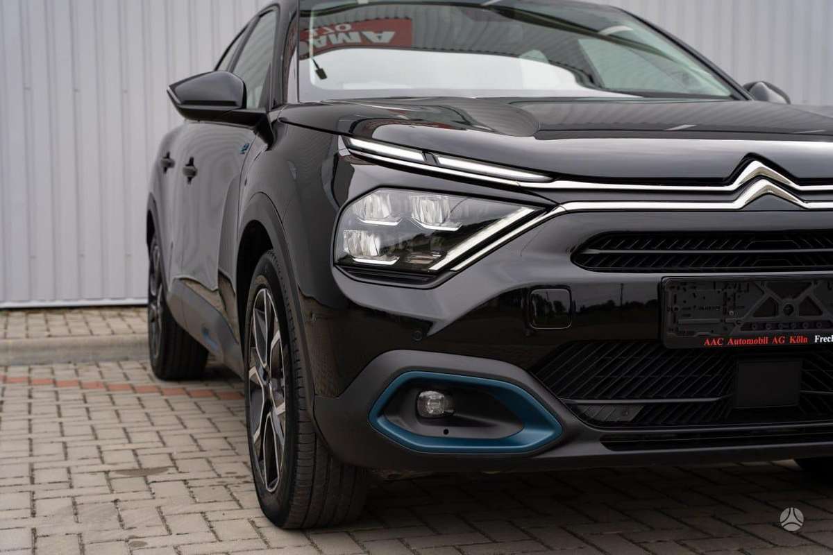 Citroen e-C4, 50 кВт·ч, Хэтчбек