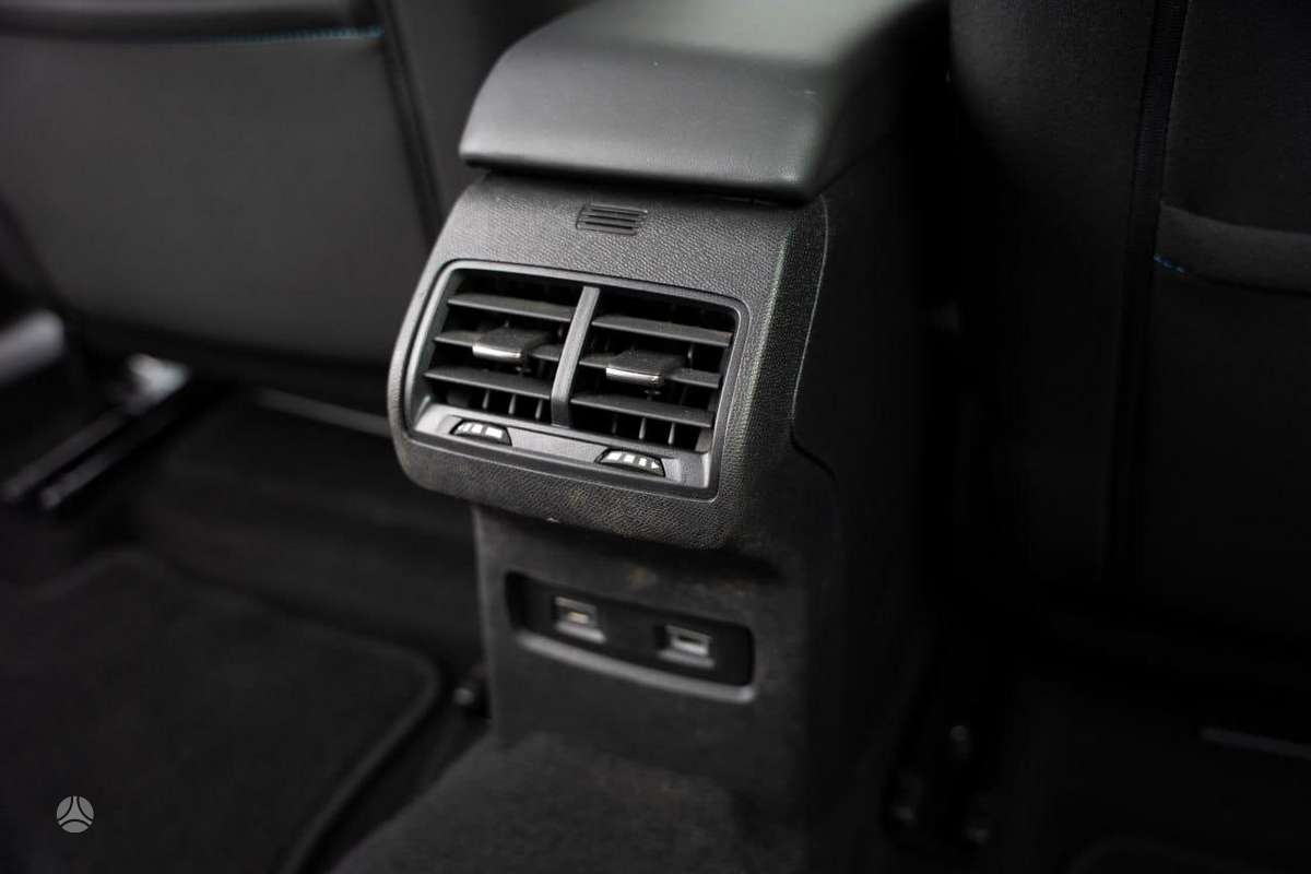 Citroen e-C4, 50 кВт·ч, Хэтчбек