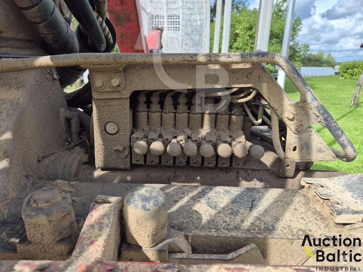 Mercedes Arocs 1824 K, форвардеры