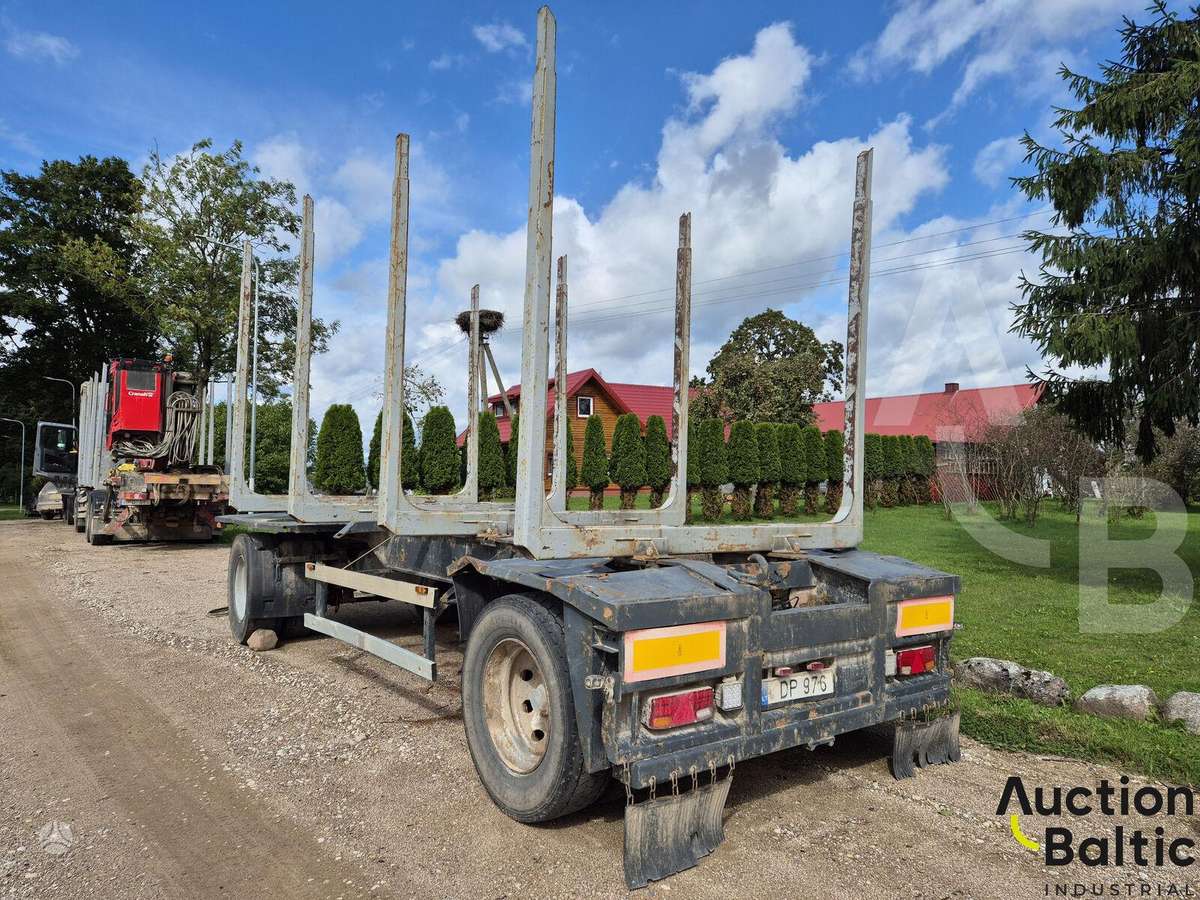 Mercedes Arocs 1824 K, форвардеры