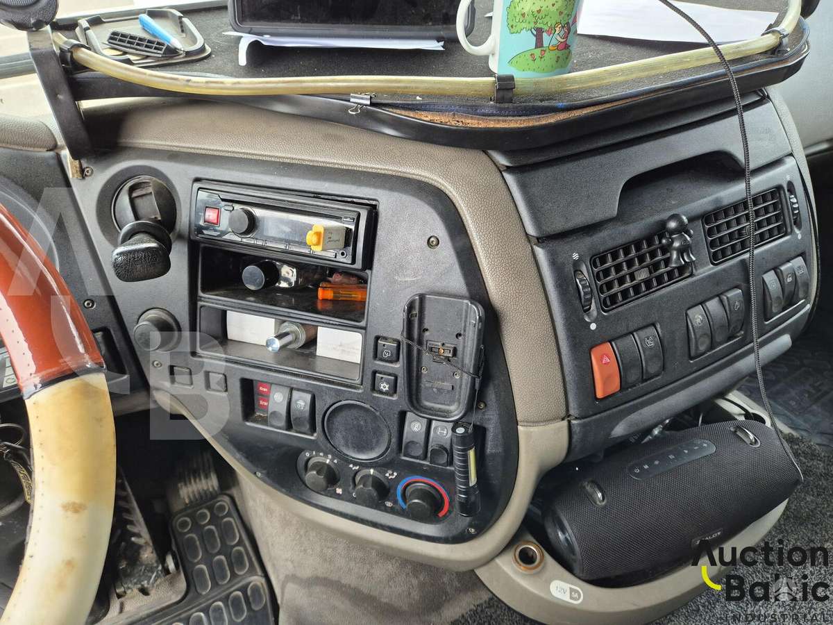 DAF XF105.460T, самосвалы