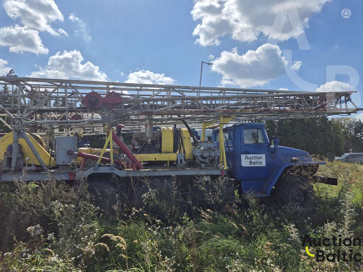 Ural 375, cits