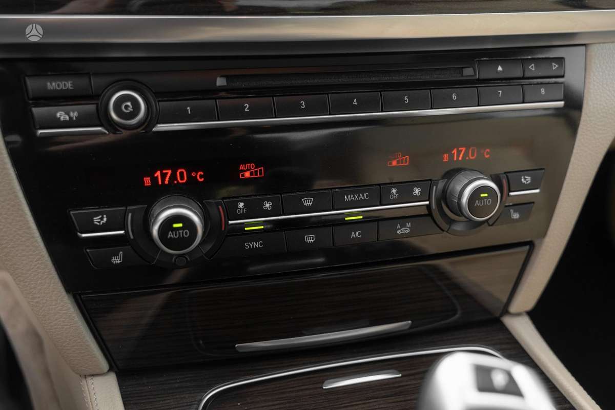 BMW 730, 3.0 l., Седан