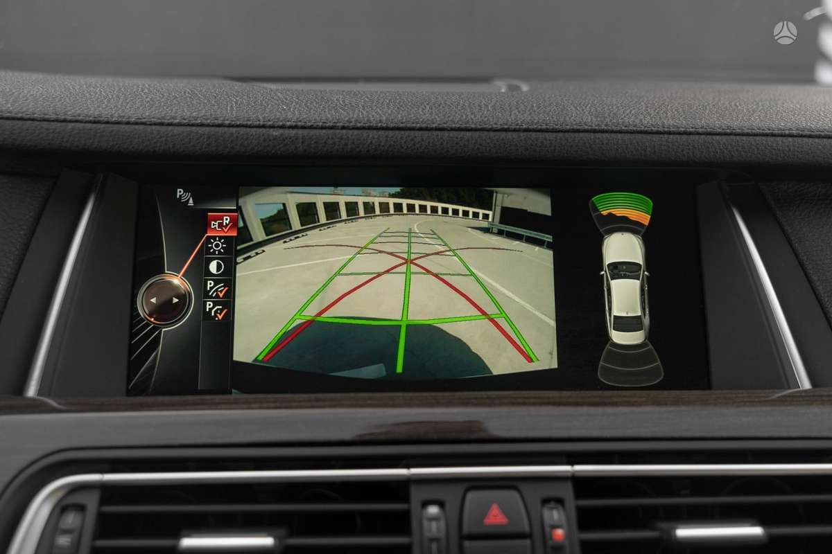 BMW 730, 3.0 l., Седан