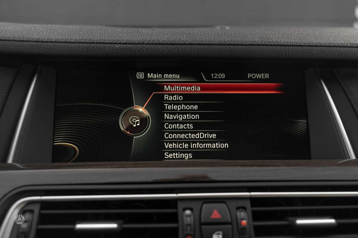 BMW 730, 3.0 l., Седан