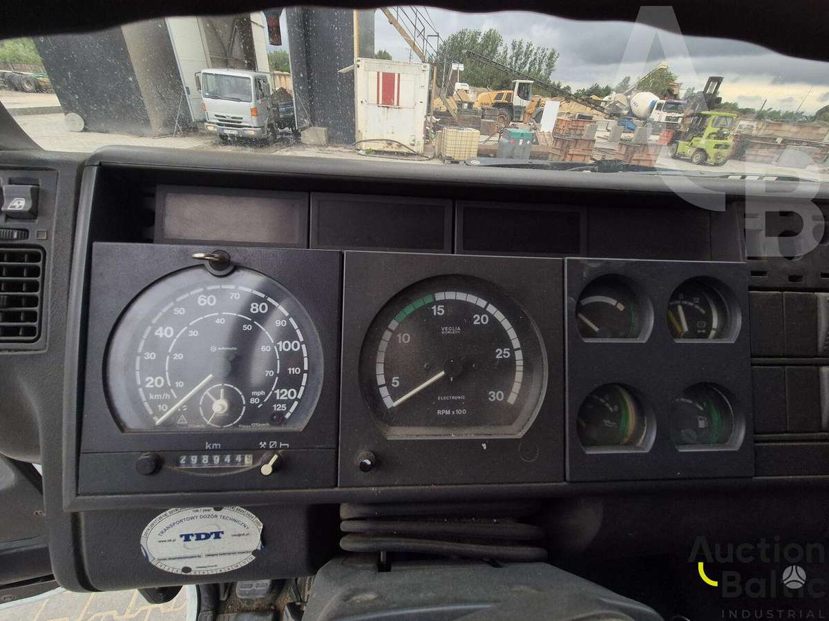 Iveco 410E44H/80, бетоновозы