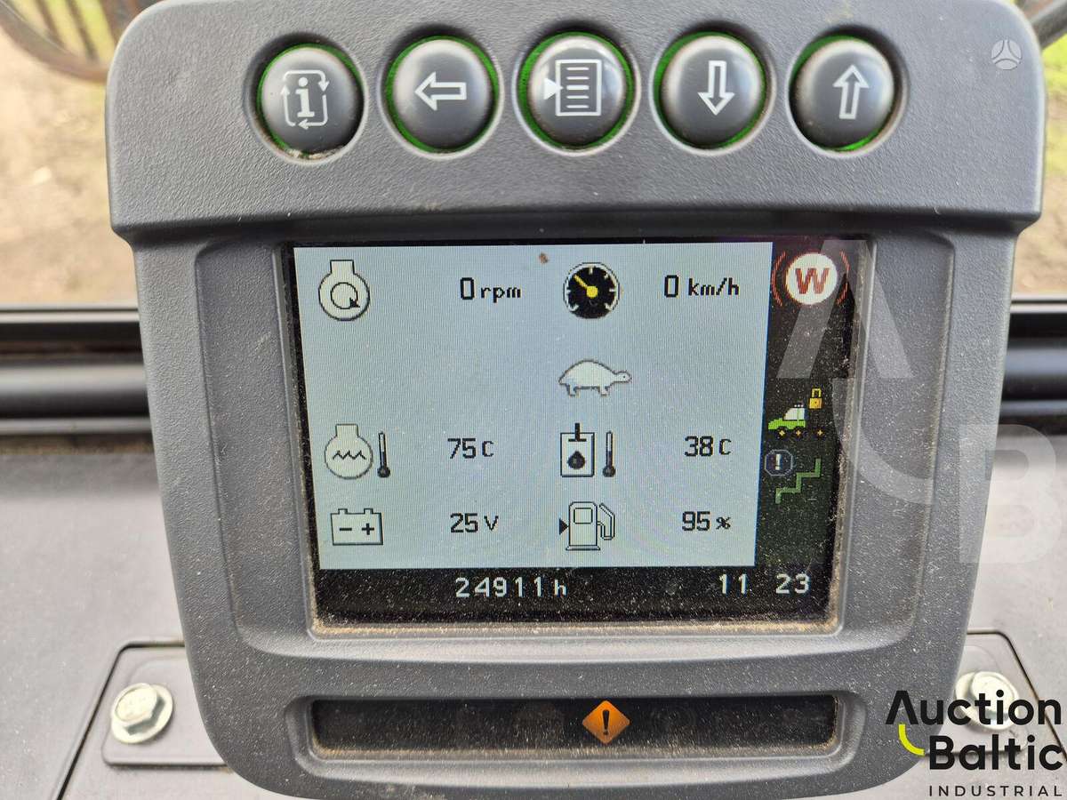John Deere 1010 E, medvežės