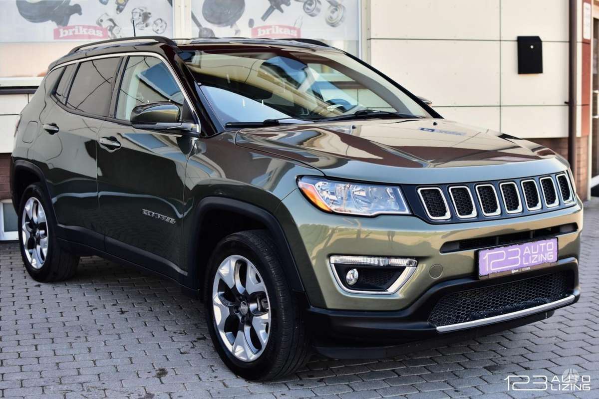 Jeep Compass, 2.4 l., off-road / crossover