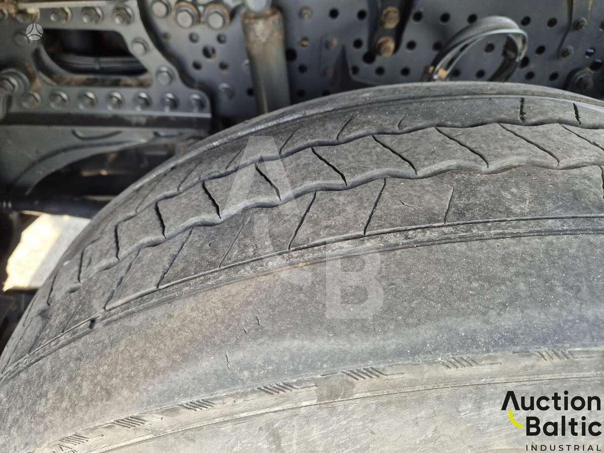 Mercedes-Benz Actros 1845, other
