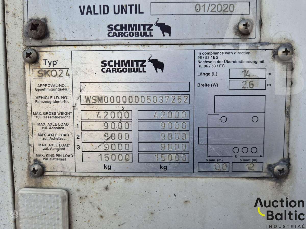 Schmitz SKO 24, užuolaidinės / tentinės