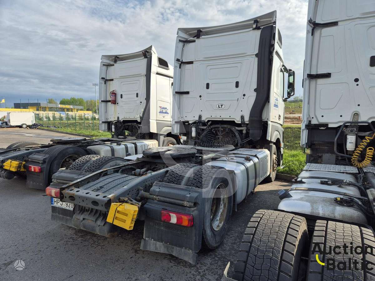 Mercedes-Benz Actros 1845, other