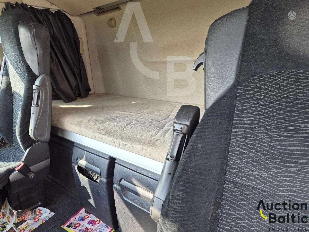 Mercedes-Benz Actros 1845, other
