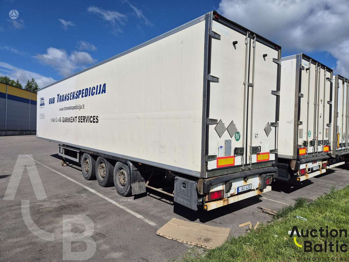 Krone SDR 27, užuolaidinės / tentinės