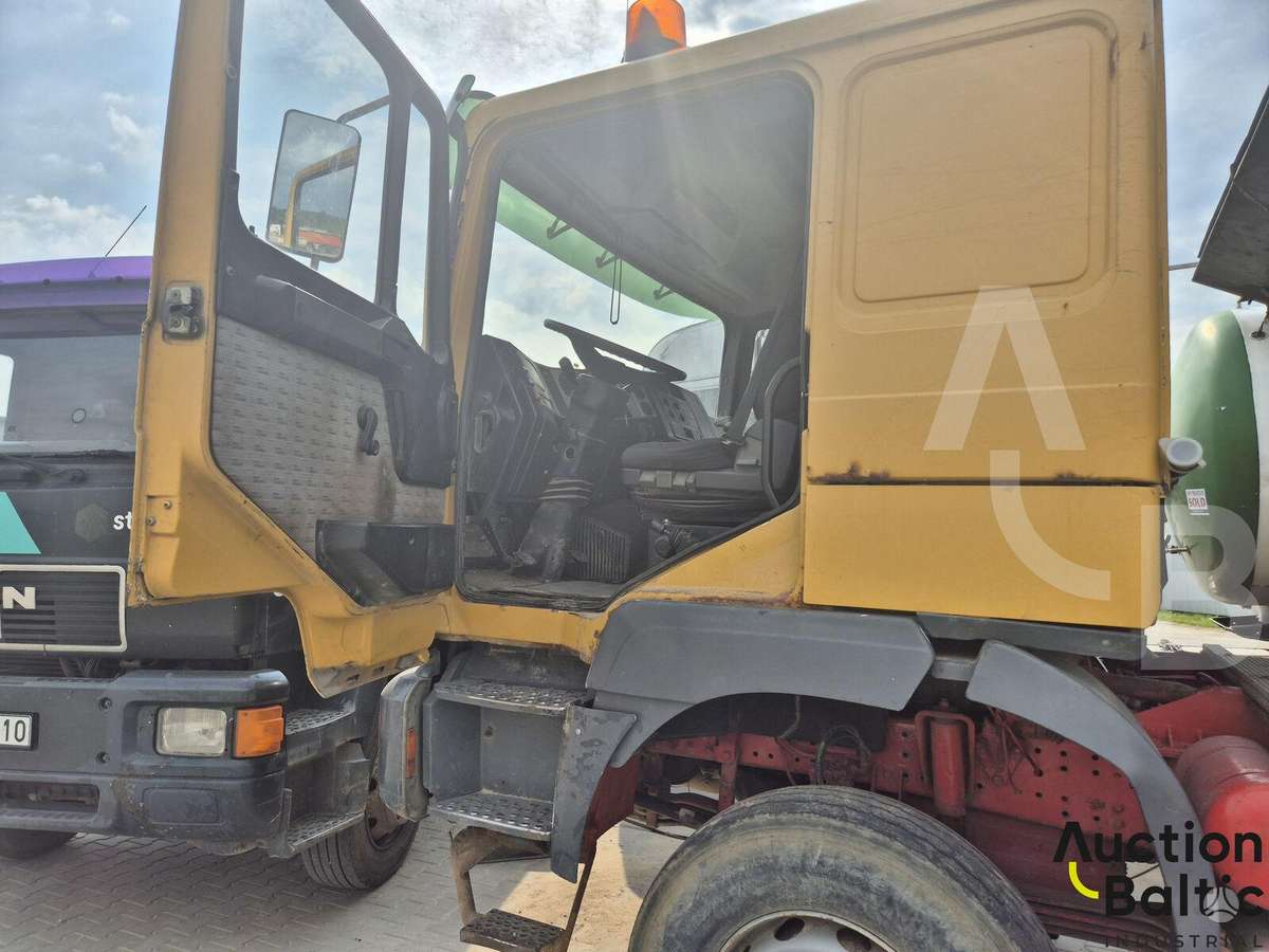MAN T42, dumpers / tippers