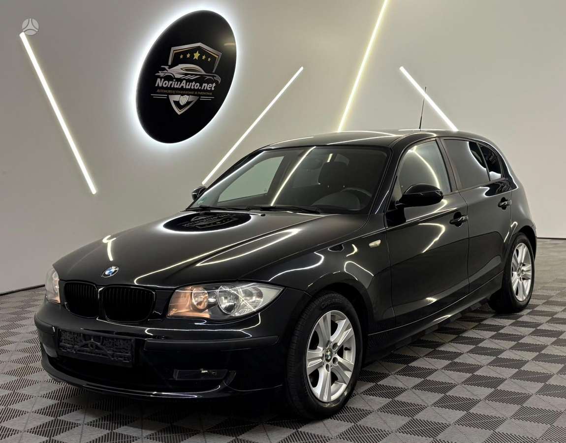 BMW 120, 2.0 l., hatchback
