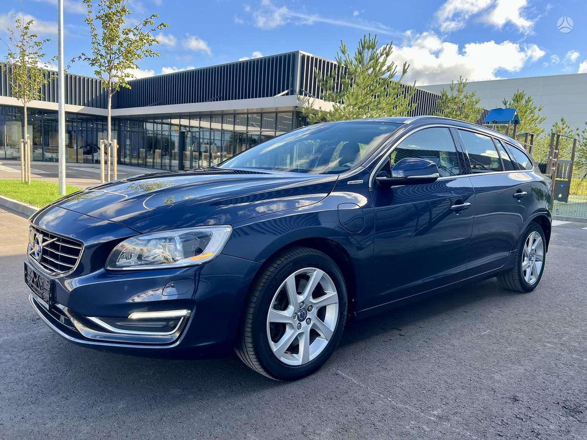 Volvo V60, 2.4 l., Универсал