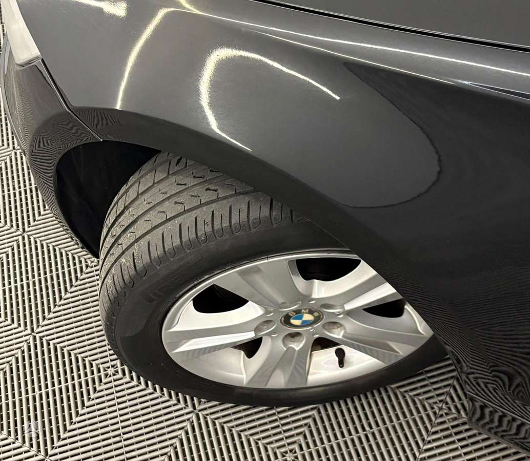 BMW 120, 2.0 l., hatchback
