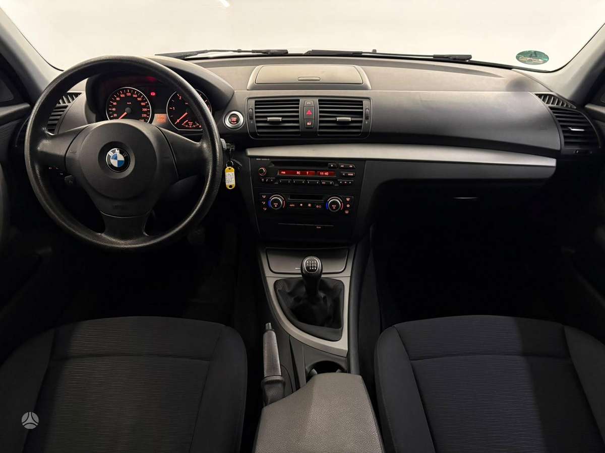BMW 120, 2.0 l., Хэтчбек