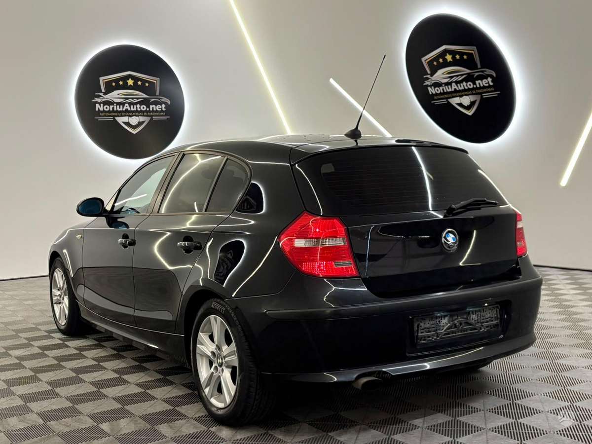 BMW 120, 2.0 l., hatchback