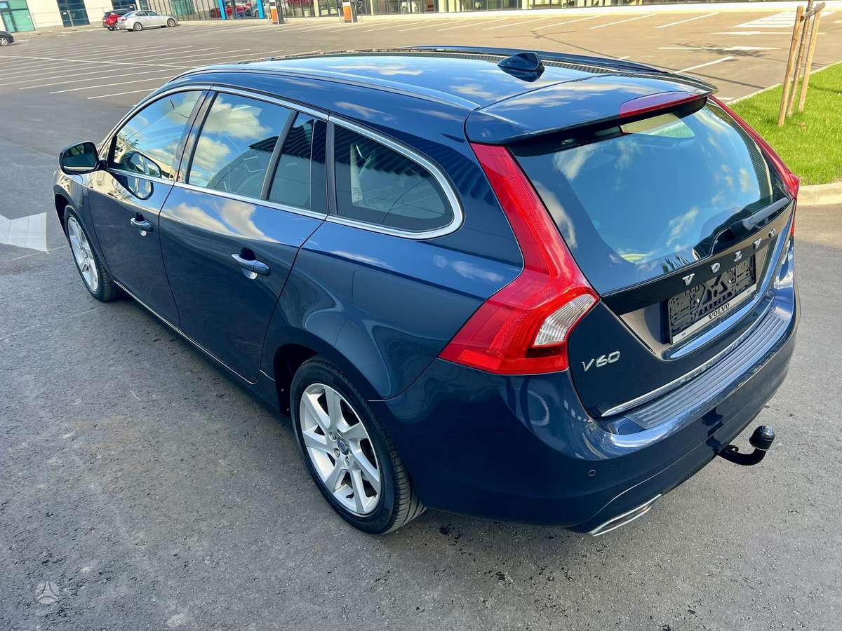 Volvo V60, 2.4 l., Универсал
