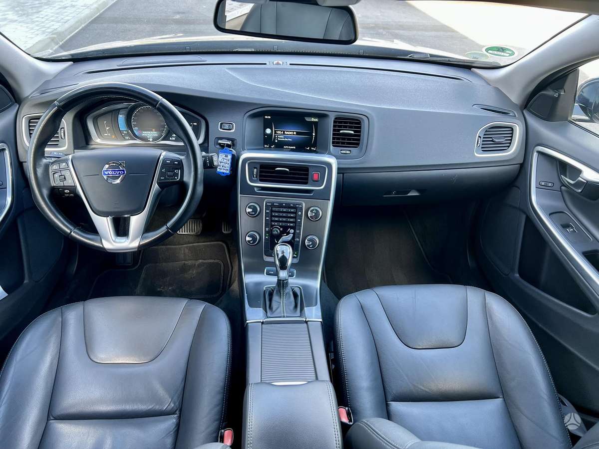 Volvo V60, 2.4 l., Универсал