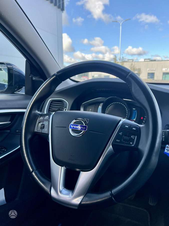 Volvo V60, 2.4 l., Универсал