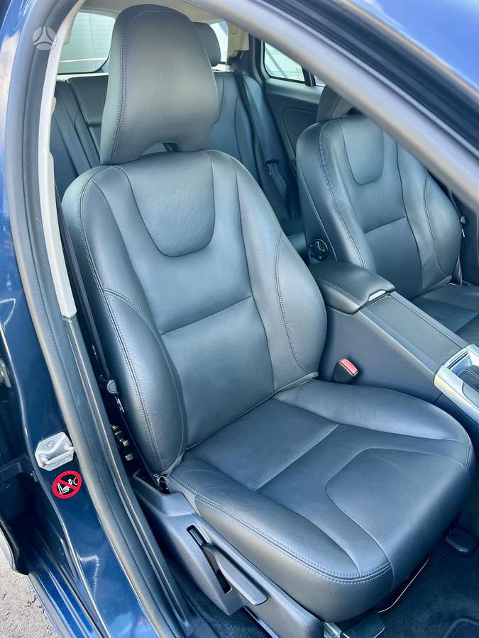 Volvo V60, 2.4 l., Универсал