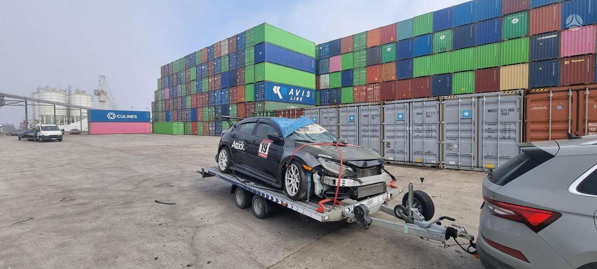 Honda Civic, 2.0 l., Седан