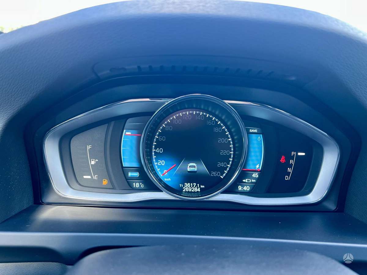 Volvo V60, 2.4 l., Универсал