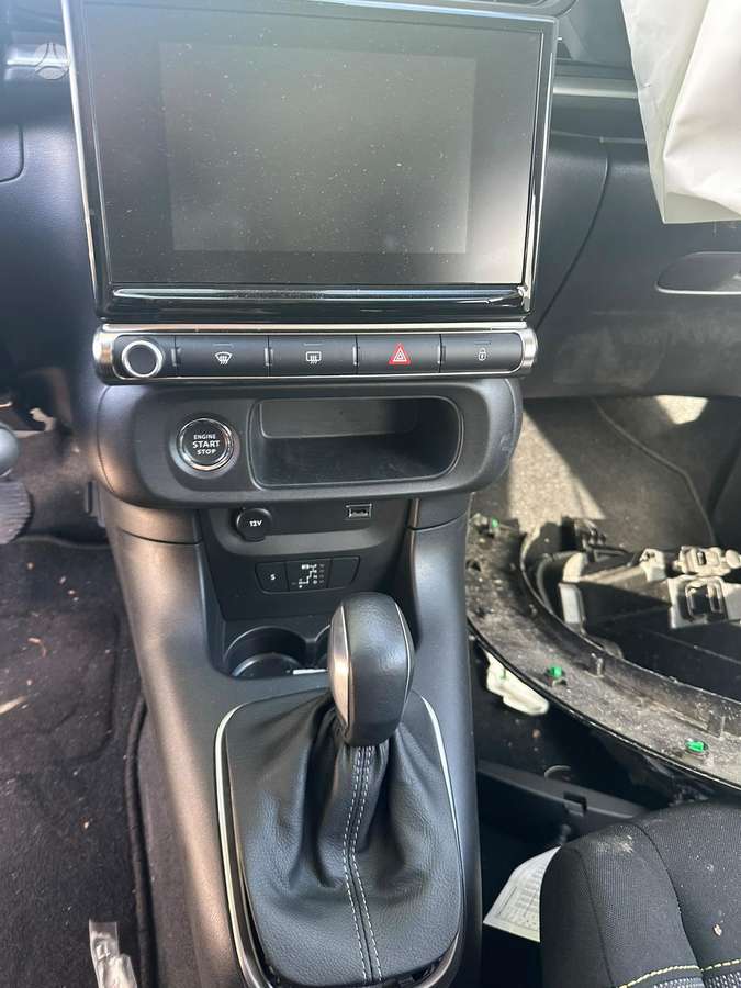 Citroen C3, 1.2 l., hatchback